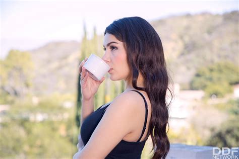 xvideos valentina nappi|'valentina nappi cumshot compilation brazzers' Search.